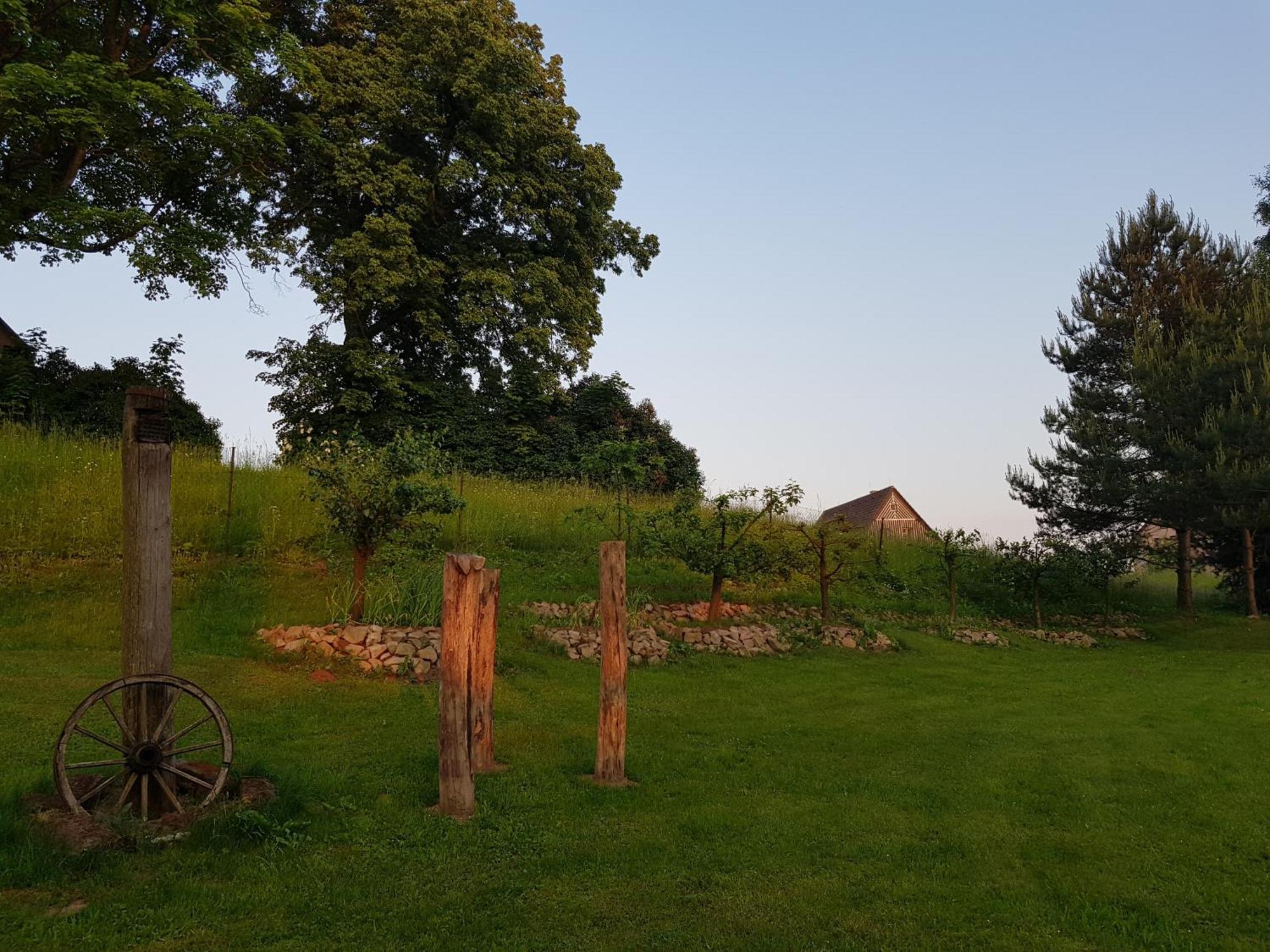 Penzion U Suchanku Mezimesti Exterior foto